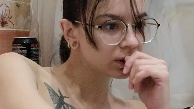 alyssa sweet online show from January 16, 2025, 1:58 am