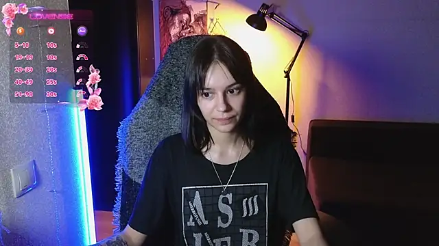 alyssa sweet online show from February 25, 2025, 2:25 am