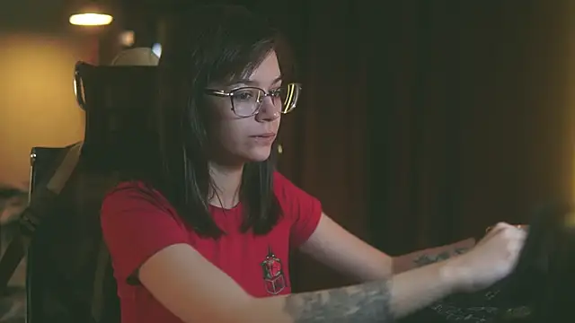 alyssa sweet online show from September 11, 2025, 3:28 am