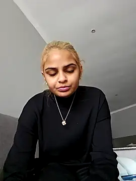 DirtySnowball69 online show from September 20, 2025, 2:07 pm