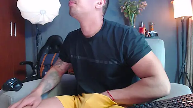 geirge teacherxx online show from November 11, 2025, 11:16 pm