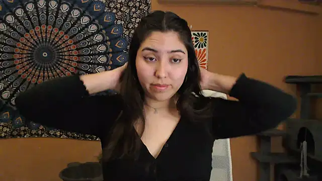 Snapshot of IntimateTales chatting on December 19, 2024, 6:56 pm IntimateTales online show from December 19, 2024, 6:56 pm