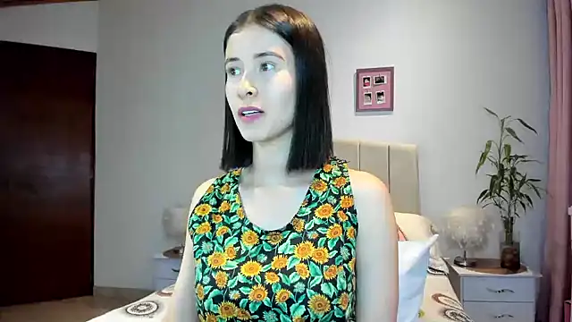 Snapshot of macarena_vallejo chatting on January 14, 2025, 1:58 am macarena vallejo online show from January 14, 2025, 1:58 am