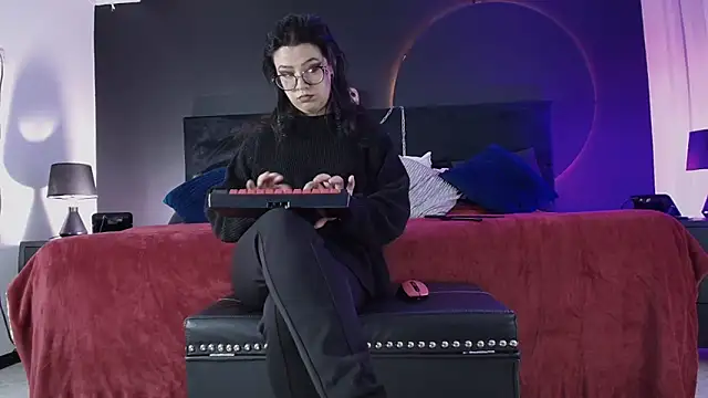 Snapshot of _Jade_16 chatting on May 1, 2026, 12:32 pm Jade 16 online show from May 1, 2026, 12:32 pm