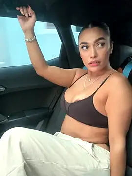 Snapshot of emma_andrew1 chatting on November 16, 2025, 5:18 pm emma andrew1 online show from November 16, 2025, 5:18 pm