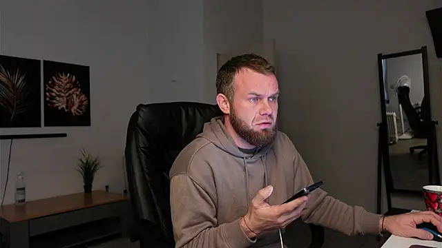 Tommy Burnz online show from December 20, 2025, 8:10 am