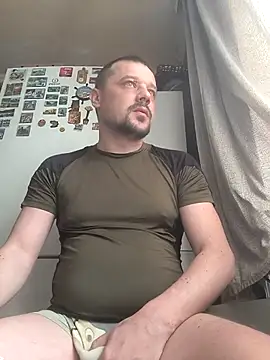 Snapshot of DanielOhCool chatting on March 13, 2025, 7:31 am DanielOhCool online show from March 13, 2025, 7:31 am