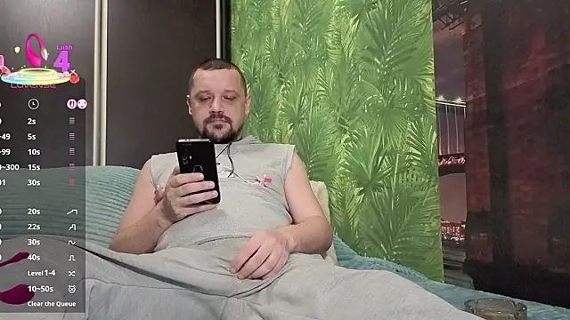 DanielOhCool online show from February 4, 2026, 6:19 am