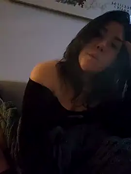 Snapshot of missemi chatting on December 7, 2024, 12:45 pm missemi online show from December 7, 2024, 12:45 pm