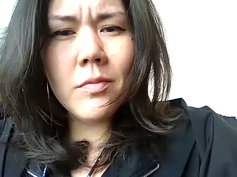 Snapshot of missemi chatting on February 19, 2025, 5:38 pm missemi online show from February 19, 2025, 5:38 pm