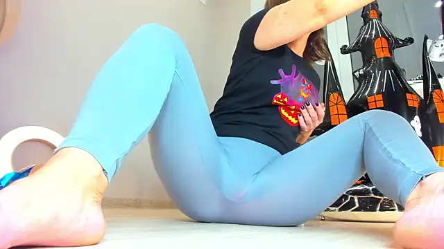 Snapshot of Girl_Squirts chatting on October 25, 2025, 3:25 am Girl Squirts online show from October 25, 2025, 3:25 am