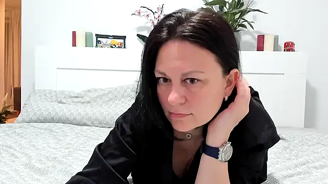 BritttanyBrix online show from April 21, 2026, 8:12 pm