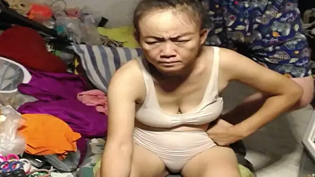 Snapshot of 1CuteAndSexy69 chatting on July 15, 2026, 6:57 pm 1CuteAndSexy69 online show from July 15, 2026, 6:57 pm