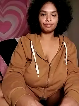 TasteeKitty online show from November 13, 2025, 7:07 am