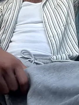 Snapshot of bestofsex99 chatting on September 12, 2025, 5:13 pm bestofsex99 online show from September 12, 2025, 5:13 pm