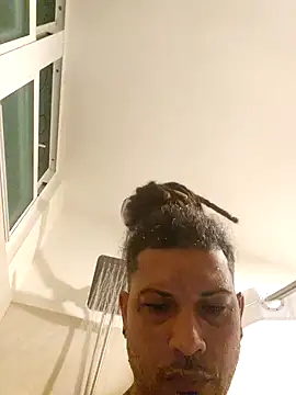 tropikboy online show from February 3, 2025, 10:03 am