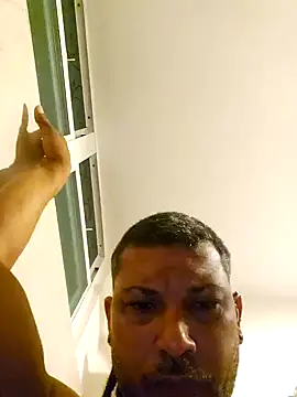 tropikboy online show from September 15, 2025, 9:53 am