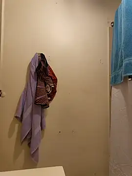 tropikboy online show from October 16, 2025, 10:05 am