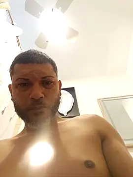 tropikboy online show from April 27, 2026, 10:57 am