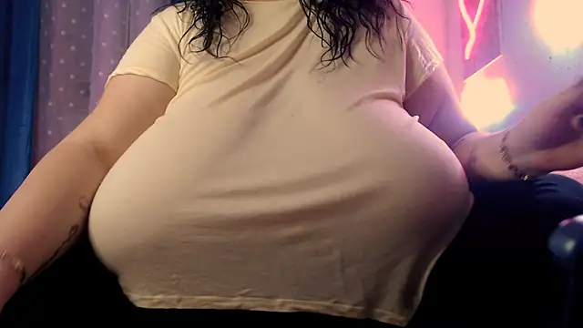 SenzualHotM online show from March 16, 2025, 5:28 pm