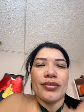 Snapshot of valerie_lya chatting on October 31, 2025, 2:07 pm valerie lya online show from October 31, 2025, 2:07 pm