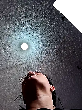 Snapshot of valerie_lya chatting on November 27, 2025, 8:44 pm valerie lya online show from November 27, 2025, 8:44 pm