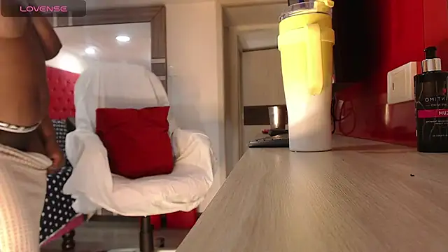 Snapshot of TamyJhonson chatting on March 7, 2025, 12:45 pm TamyJhonson online show from March 7, 2025, 12:45 pm