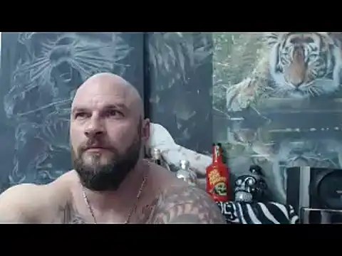 Snapshot of viking_30 chatting on April 18, 2026, 6:12 pm viking 30 online show from April 18, 2026, 6:12 pm