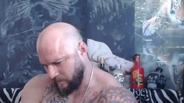 Snapshot of viking_30 chatting on June 5, 2026, 6:42 am viking 30 online show from June 5, 2026, 6:42 am