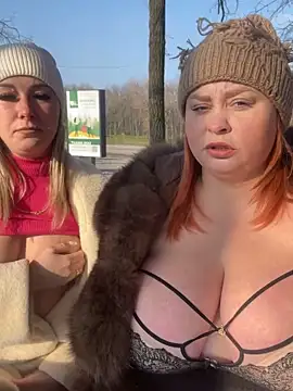 Snapshot of Model9798 chatting on January 15, 2026, 10:53 am Model9798 online show from January 15, 2026, 10:53 am