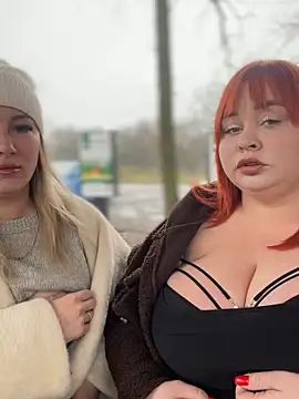 Snapshot of Model9798 chatting on February 12, 2026, 11:05 am Model9798 online show from February 12, 2026, 11:05 am