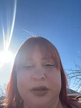 Snapshot of Model9798 chatting on February 22, 2026, 11:20 am Model9798 online show from February 22, 2026, 11:20 am