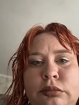 Snapshot of Model9798 chatting on February 26, 2026, 7:40 am Model9798 online show from February 26, 2026, 7:40 am