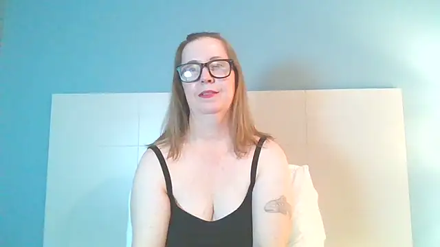 Snapshot of SweetandNaughty1 chatting on January 1, 2025, 4:39 am SweetandNaughty1 online show from January 1, 2025, 4:39 am