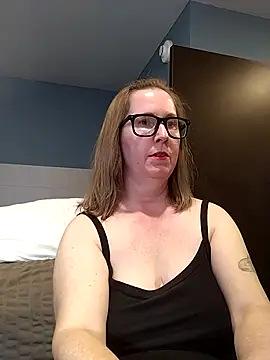 Snapshot of SweetandNaughty1 chatting on September 10, 2025, 3:28 am SweetandNaughty1 online show from September 10, 2025, 3:28 am