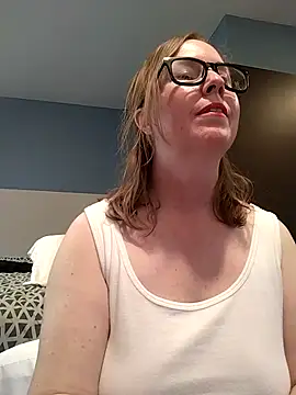 Snapshot of SweetandNaughty1 chatting on October 15, 2025, 8:53 pm SweetandNaughty1 online show from October 15, 2025, 8:53 pm