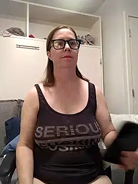 SweetandNaughty1 online show from May 7, 2026, 9:09 pm