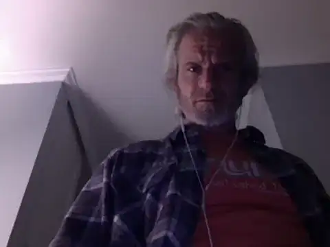 Snapshot of readyforfunxxx chatting on December 8, 2024, 12:08 pm readyforfunxxx online show from December 8, 2024, 12:08 pm