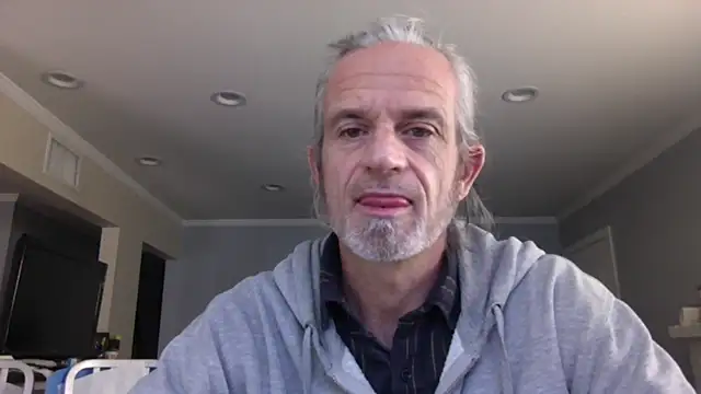 Snapshot of readyforfunxxx chatting on December 21, 2024, 9:58 pm readyforfunxxx online show from December 21, 2024, 9:58 pm