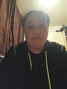 Snapshot of AleshaArabian chatting on May 30, 2026, 7:22 pm AleshaArabian online show from May 30, 2026, 7:22 pm