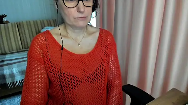 lauraoven online show from March 3, 2026, 7:14 am