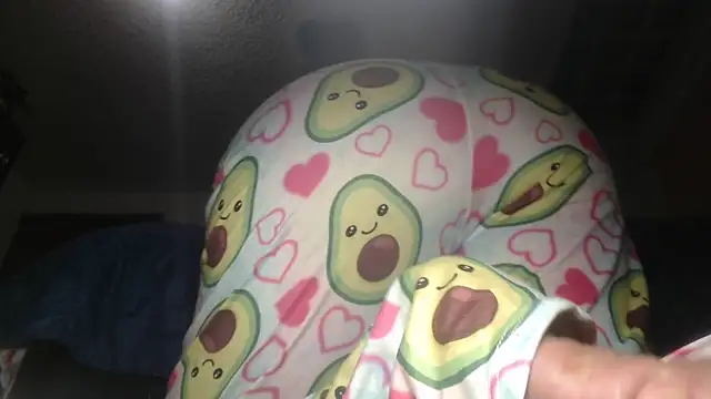 Snapshot of prettyangelsquirt chatting on February 3, 2026, 10:15 pm prettyangelsquirt online show from February 3, 2026, 10:15 pm