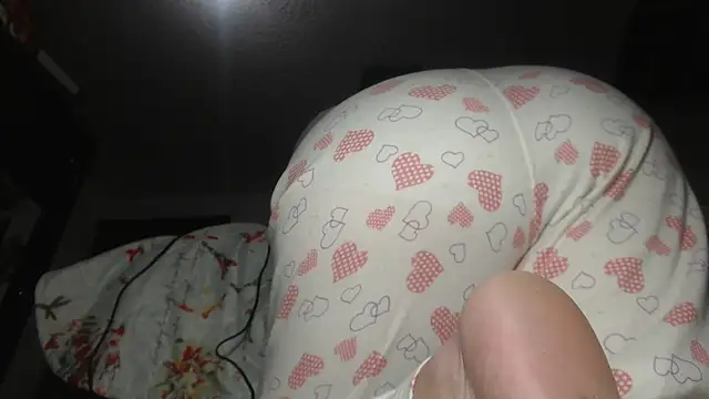 Snapshot of prettyangelsquirt chatting on February 20, 2026, 3:01 pm prettyangelsquirt online show from February 20, 2026, 3:01 pm