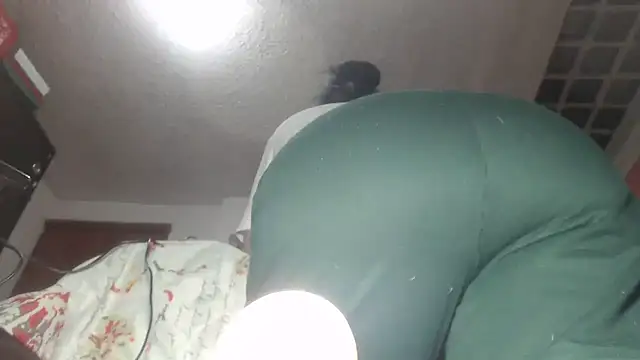 Snapshot of prettyangelsquirt chatting on March 6, 2026, 8:16 pm prettyangelsquirt online show from March 6, 2026, 8:16 pm