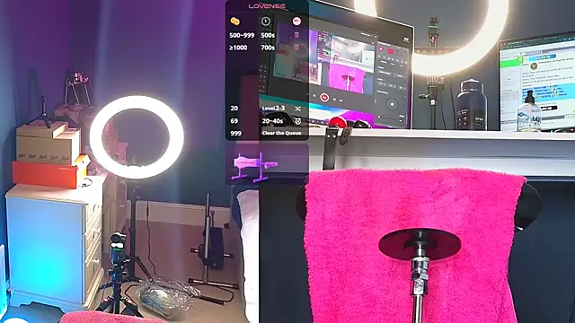 Kinky JXD online show from October 26, 2025, 4:13 pm