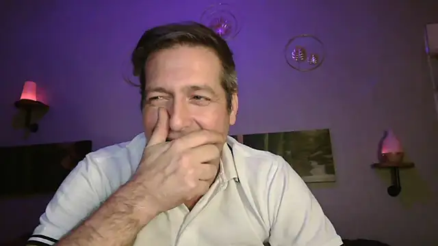 Snapshot of matrikes1 chatting on January 17, 2025, 7:05 pm matrikes1 online show from January 17, 2025, 7:05 pm