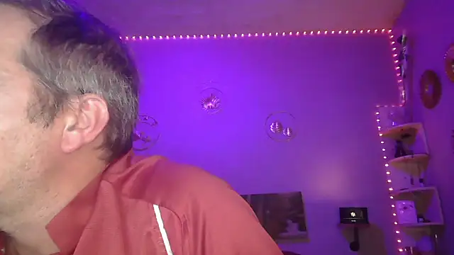 Snapshot of matrikes1 chatting on September 26, 2025, 6:12 pm matrikes1 online show from September 26, 2025, 6:12 pm