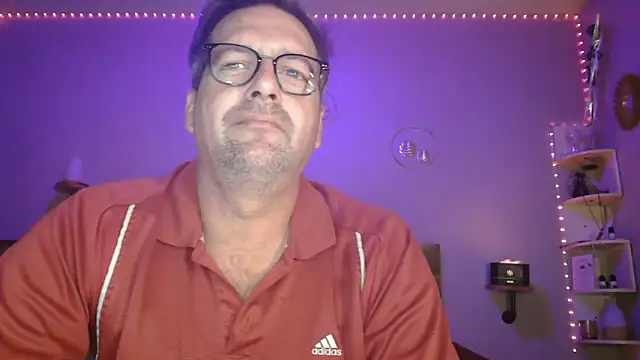 Snapshot of matrikes1 chatting on October 24, 2025, 4:58 pm matrikes1 online show from October 24, 2025, 4:58 pm