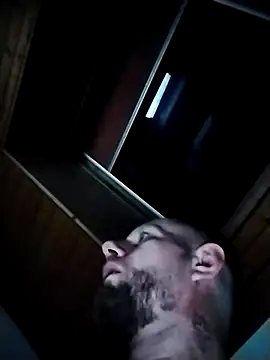 Kw8585kw online show from January 24, 2025, 1:03 am