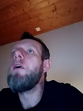 Kw8585kw online show from April 5, 2026, 9:56 pm